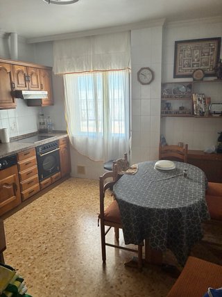 Alquilo 1 habitación en piso compartido