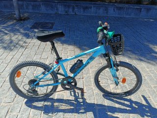 Bicicleta infantil Rockrider rueda 20''. 6 marchas