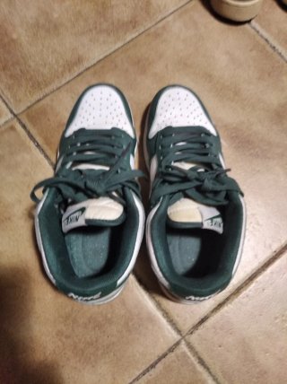 Zapatillas Nike Dunk Verdes y Blancas