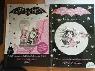 Isadora Moon, eskolara doa