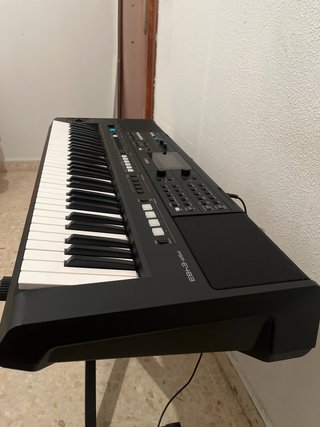 Yamaha PSR-E463 Teclado Portátil.