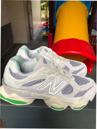 Zapatillas New Balance 9060 T44