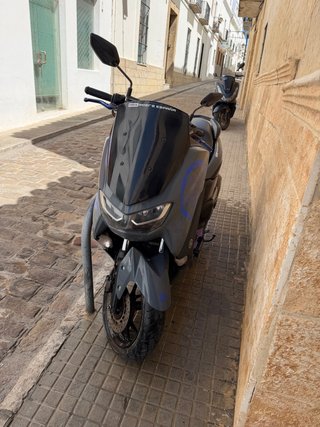Yamaha NMAX 125 2024 Gris/Azul