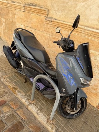 Yamaha NMAX 125 2024 Gris/Azul