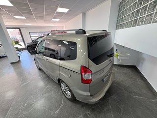 Ford E-Tourneo Courier 2017