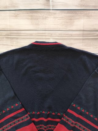 Jersey Hombre Azul Marino Geométric V Neck Talla L