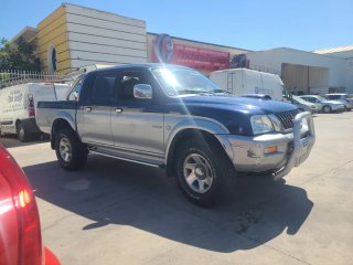 Mitsubishi L 200 2005