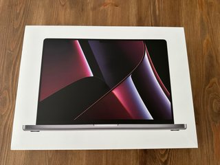 Caja Macbook Pro