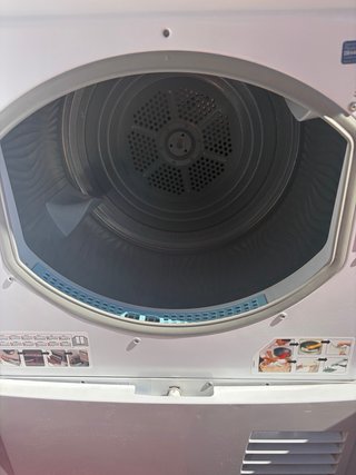 Secadora Indesit IDC85