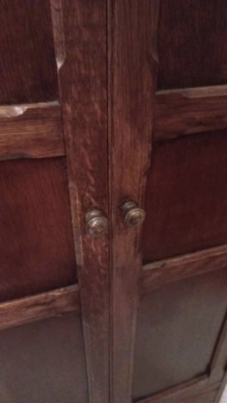 Mueble bar antiguo de madera