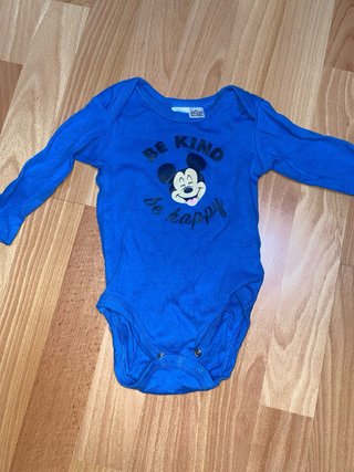 Set 5 pezzi Disney: 3 body + 2 pantaloni 62-68 cm