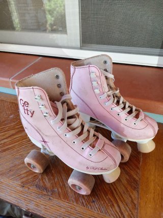 Patines de 4 ruedas rosas