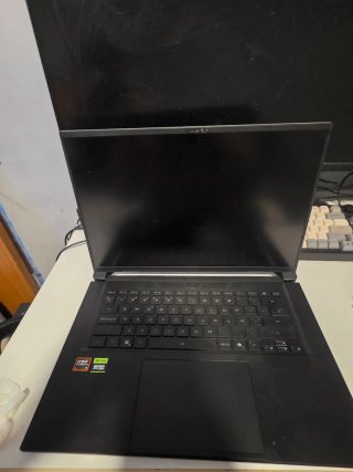 Portátil Gigabyte Aero X16