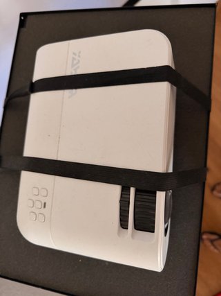 Pack proyector y pantalla