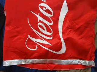 Disfraz Lata Refresco con frase "Meto la Cola"