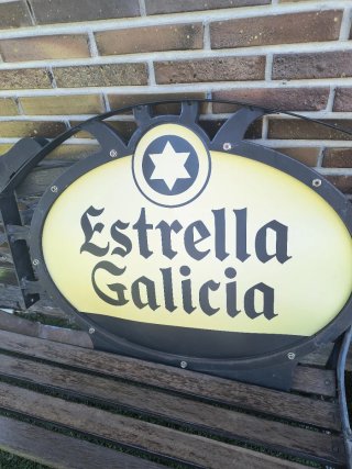 Cartel Estrella Galicia Doble Cara