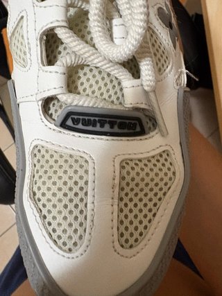 Louis Vuitton Skate Grigie