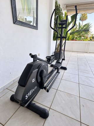 Bicicleta Elíptica BH S1Ei Plus para entreno casa