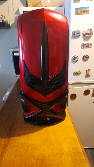 Caja PC Gaming Roja y Negra