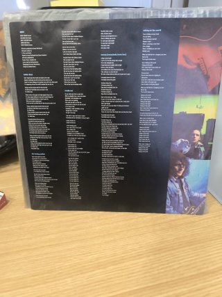 Vinilo Gun - Taking On The World (1989)