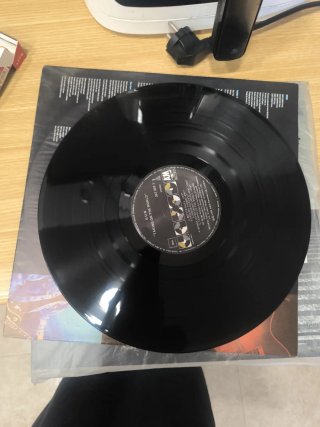 Vinilo Gun - Taking On The World (1989)