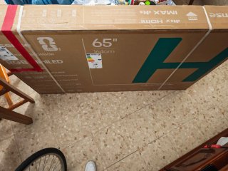 Hisense 65 TV RGB miniLED 65UR9S