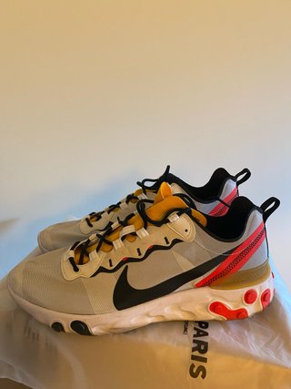 Nike React Edición Limitada Beige/Rojo