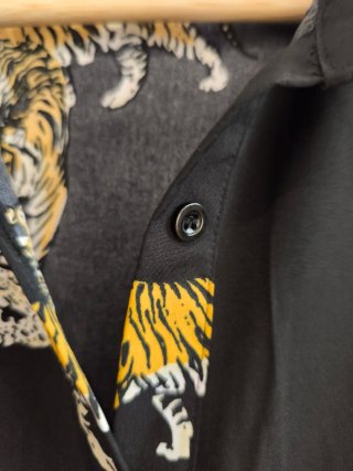 Vestido largo estampado tigre