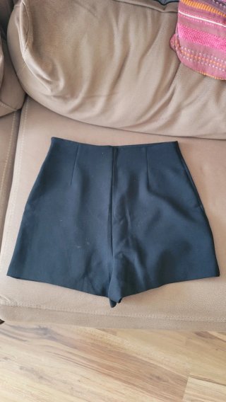 Falda pantalón Zara negra con abertura
