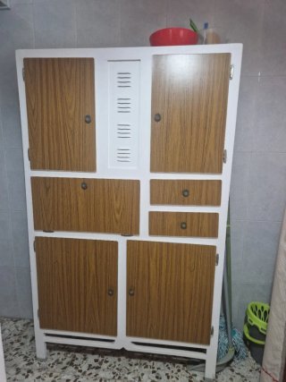 Armario cocina antiguo madera y metal
