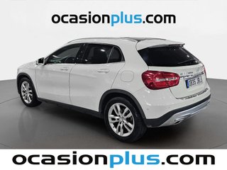 Mercedes-Benz GLA 200 d Urban 100 kW (136 CV)