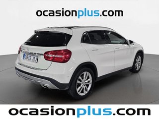 Mercedes-Benz GLA 200 d Urban 100 kW (136 CV)