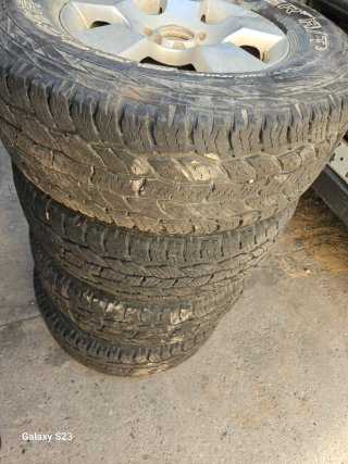 Juego 4 Llantas Nissan Navara