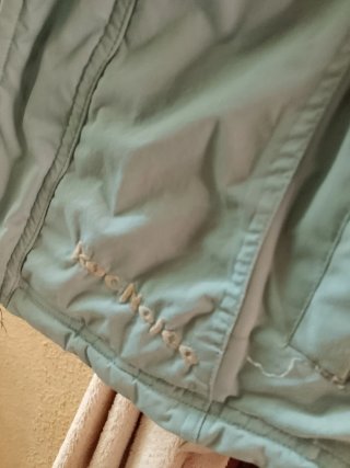 Cazadora polar azul y beige