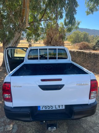 Toyota Hilux 2.4 D4D 150cv Año 2022
