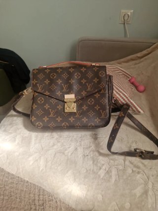 Bolso Louis Vuitton Marrón y Dorado