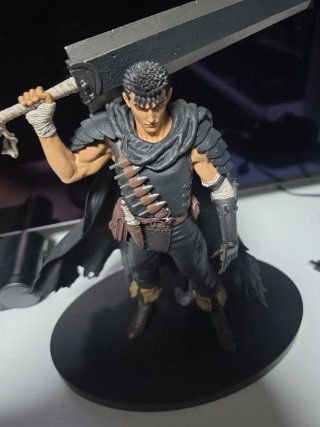 Figura guts berserk