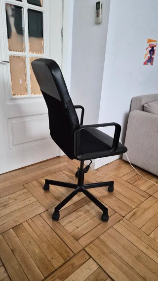 Silla de escritorio Ikea negra