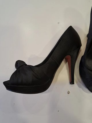 Sandalias de cuña negras y marrones talla 35/36