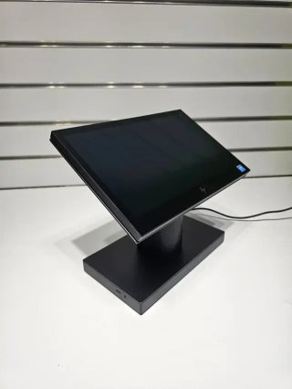 TPV HP 14.5 i5 16GB RAM 256GB SSD Win 11
