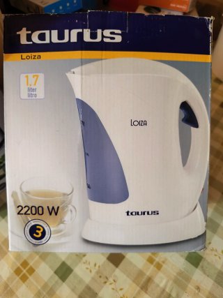 Hervidor de agua Taurus Loiza 1.7L