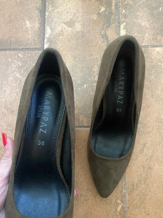 Zapatos de tacón Marypaz verde caza