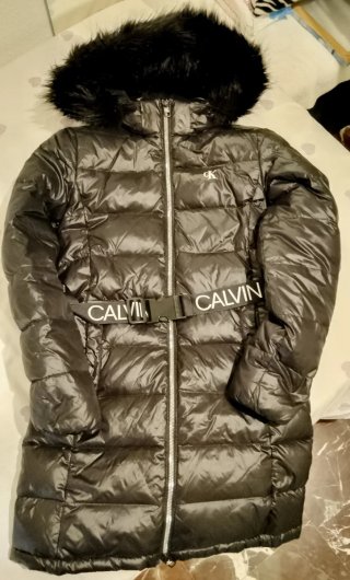 Abrigo Calvin Klein Negro con Cinturón