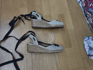 Alpargatas Gaimo Talla 36 con cintas