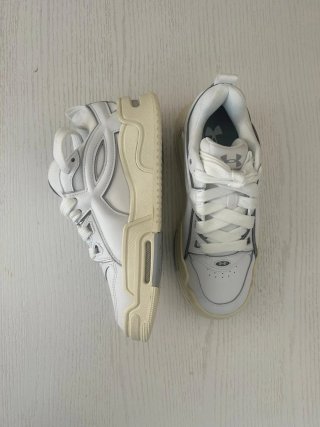 Zapatillas Under Armour Blancas