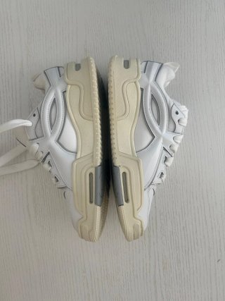 Zapatillas Under Armour Blancas