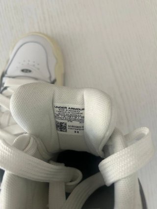 Zapatillas Under Armour Blancas