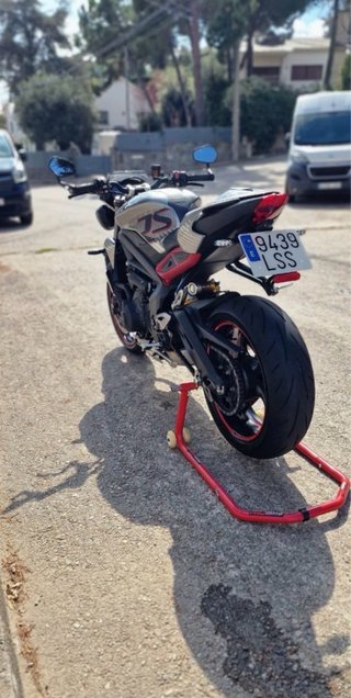 Triumph Street Triple RS 2021