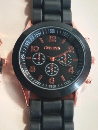 Lotto 2 orologi Geneva Bianco e nero