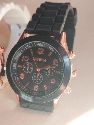 Lotto 2 orologi Geneva Bianco e nero